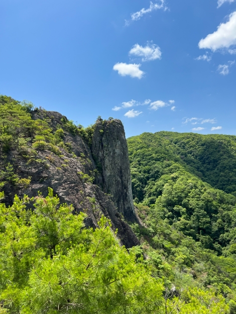 百丈岩